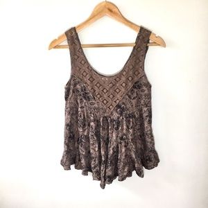 Free People Brown and Black Floral lace Top 🌺